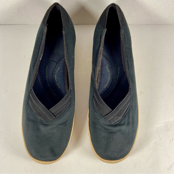 Grasshoppers Black Flats with Tan Sole - Picture 2 of 10